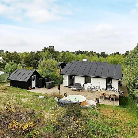 Semesterbostad 8 Person In *